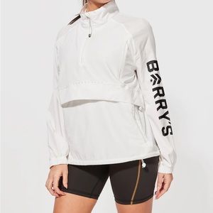 LULULEMON WHITE STRETCH RIPSTOP RUN 1/2 ZIP SZ M(8/10) PLEASE READ DESCRIPCION